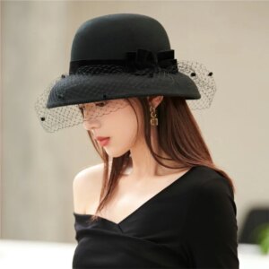 Autumn and winter new top hat Black gauze lace fisherman wide brim Hepburn elegant round face