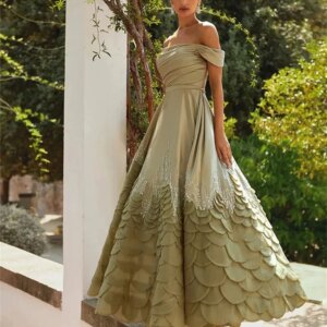 Luxurious Sleeveless Bridal Gowns Sexy Strapless Bridal Gown Elegant Floor Length Wedding Dress Customized Vestidos De Novia