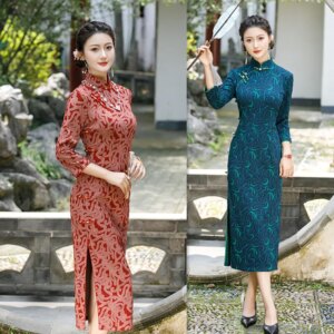 Retro National Style Long 3/4 Sleeves Cheongsam Qi Pao Autumn  Winter  Embossed Jacquard Middle-Aged Elderly Dress