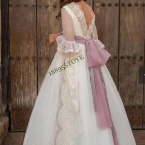 CustomizedCommunion Dress Girl with Half Sleeved Long Steam Skirt Square Neckline Elegant Retro Pattern Embroidery Bow Minibride