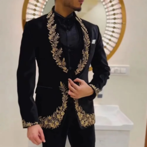 Black Men’s Suits Fashion 2 Pieces Sets Groom Prom Blazers Gold Appliques Decoration Tuxedos Men