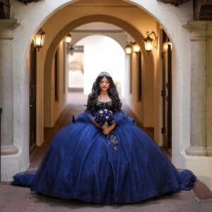Customized Shiny dark blue Off Shoulder Quinceanera Dress Tull crystal applique Crystal Lace Bow vestidos de 15 Quinceanera