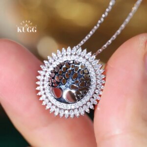 KUGG 100% 18K White Gold Necklace Women 0.30carat Real Natural Diamond Pendant Necklace Elegant Sun Shape High Wedding Jewelry