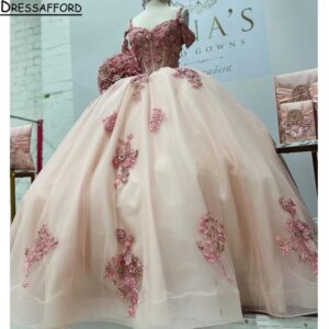 Champagne 2024 Vestidos De 15 Anos Quinceanera Dresses Lace Applique Beaded Crystals Princess Sweet 16 Dress Prom Gowns Lace-Up