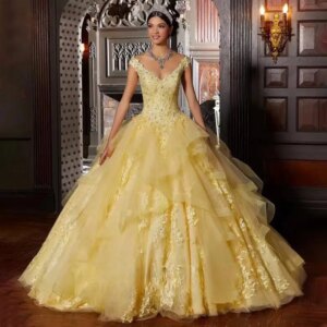 Customized Yellow Trendy V Neck Quinceanera Dress for Girl Ruffles Cap Sleeves Bow Lace Appliques Vestidos De 15 Anos