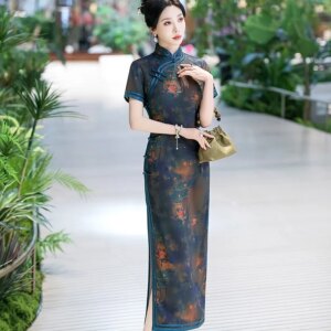 Silk cheongsam long improved fashion girl Chinese style