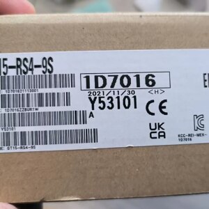 Touch screen accessory GT15-RS2T4-9P GT15-RS4-9S 232 adapter is brand new and original