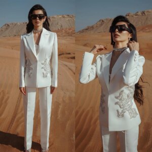 Luxury Women Pants Suits 2 Pcs Beaded Applique One Button Blazer Customized Wedding Guest Formal Wear Evenings Party Show Outfit