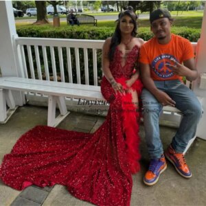 Sparkly Beaded Crystals Mermaid Prom Dresses Appliques Sequins Lace Evening Party Gown Customized Feather Skirt Slit Robe De Bal