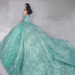 Green Shiny Princess Quinceanera Dresses Off Shoulder Sequin Applique Flower Beads Tull Corset Sweet 16 Dress Ball Gown Vestidos