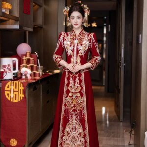 2025 Spring New Velvet Xiuhe Dress Chinese Bridal Dress Dragon Phoenix Coat Toasting Embroidered Chinese Wedding Dress