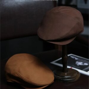 Frosted leather cap with circumference forward