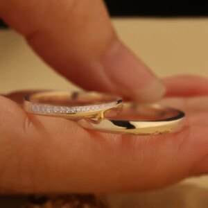 AZS Designer Handcrafted Custom Diagonal Stripe Simple Gold-Plated Silver Rings with Lab-Grown Diamonds Valentine Wedding rings