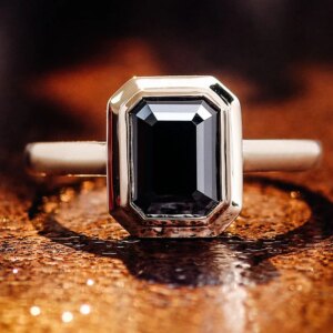 Provence 18K/14K/10K Yellow Gold 2ct D Color VVS1 Gray Emerald Cut GRA Certified Moissanite Rings For Women Anniversary Band