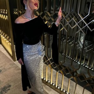 Customized Elegant Off The Shoulder Long Sleeves Evening Dresses Straight Pleated Ankle Length Prom Dresses for Special Ocn