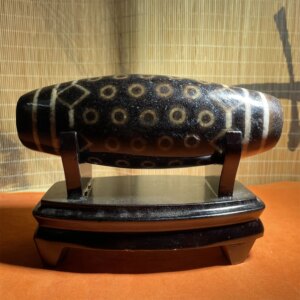 1pcs/lot Rare Rare Natural King Kong 54 Eyes Agate Dzi Ornaments 170mm Ornaments for the living room desk Ethnic style Good mean