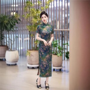 Women’s long slim-fit silk cheongsam mid-length daily wear
