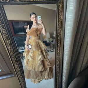 Luxury Gold A-Line Strapless Ruffles Evening Dresses Gowns For Women Sparkle Sequins Party Couture Dress فساتين سهره فاخره
