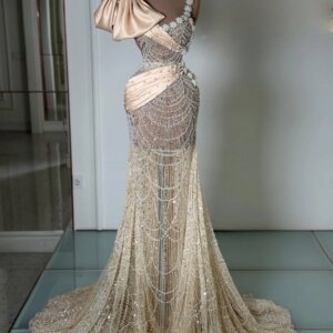 Sparkly Embroidery Beaded Pearls Evening Dress For Women Illusion Sleeceless Wedding Party Gown Customized Stylish Prom Dresses