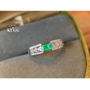 KUGG 100% 18K White Gold Rings Vintage Palace Style Luxury Diamond Natural Emerald Ring for Women Wedding High Gemstone Jewelry