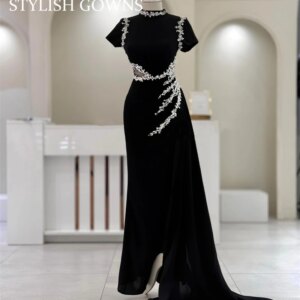 Saudi Arabia Luxury Black High Neck Evening Dresses 2025 Beaded Crystal Wedding Party Long Gown Prom Dress Customized Robe De Ba