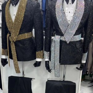 Tailor Made Mens Wedding Tuxedos Crystal Beads Sequins Mens Jacket Handsome Man Prom Party Formal Outfit 2 Pieces