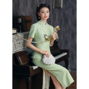 High Quality Summer Green Real Silk Cheongsam Qipao Interwoven Dress Improved Young Retro Girl Long