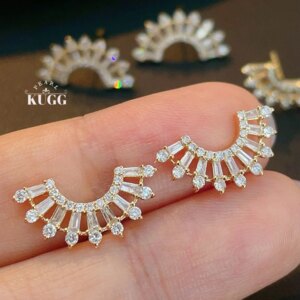 KUGG 100% 18K Yellow Gold Earrings Elegant Shiny Design 0.55carat Real Natural Diamond Stud Earrings for Women Party Jewelry
