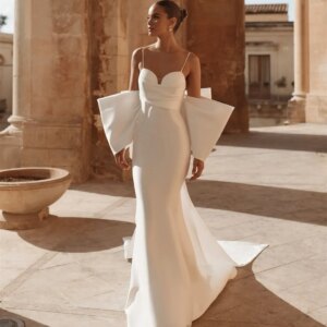 Spaghetti Strap Mermaid Wedding Dresses with Bow Tie Sweetheart Pleated Bride Gown Sexy Backless Wedding Dress
