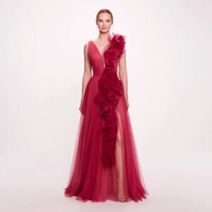 Elegant 3D Floral Dark Red Soft Tulle Long Prom Party Dresses with Handmade Ruffled V Neck High Slit Sleeveless Evening Gowns