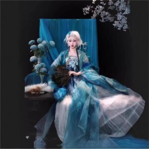 A new blue heavy-duty embroidered large-sleeved shirt and super immortal Buzi skirt Hanfu women’s set