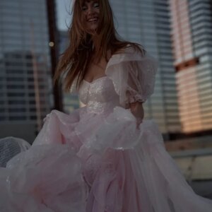 Customized Baby Pink Edge Curl Prom Dress 2024 Puffy Half Sleeves A-line Quinceanera Dress Lace-up Back Multilaye Vestidos De Fi