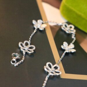 Aazuo Genuine 18K White Gold For Women Sparkling Diamond 5 Flowers Bracelet Delicate Engagement Wedding Fashion Fine Jewelry