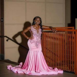 Gorgeous Pink Prom Dress For Black Girls Amazing Mermaid Aso Ebi Evening Dresses 2025 Beaded Crystal Birthday Party Customized