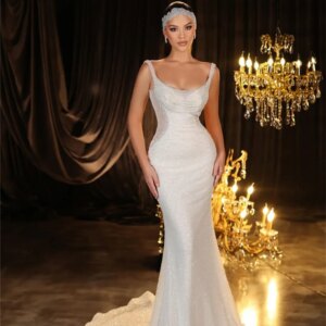 Sexy Spaghetti Strap Wedding Dress 2025 Classic A-Line Bridal Gown Formal Tulle, Sleeveless Floor-length Gown Customized