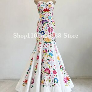 Floral Embroidered Mexican Wedding Dress Custom For Women Sweetheart Neck Sleeveless White Silk Mermaid Bridal Gown فساتين طويلة