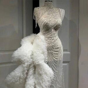 Luxury Crystals Evening Dresses Fashion High Collar Beads Tiered Pleat Party Gowns Exquisite Ruffles Sweep Train Prom Dresses