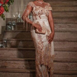 Exquisite Beading Appliques Evening Dress for Elegant Women O-Neck Long Sleeve Floor Length Prom Dress Special Occasion Gowns