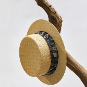 Summer hand-woven hat, top flat sunshade men and women around holiday sunscreen show small face