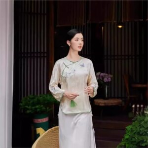 Chinese temperament improvement new thin style small shirt disc top female