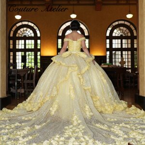 Chic Yellow Lace Flowers Off The Shoulder Ball Gown Quinceanera Dress 2025 With Bow Sweet 16 Dress vestidos para Customized