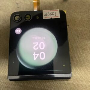 Super AMOLED LCD Screen Applicable for Samsung Z Flip 5, Good Touch Function, A Many Small Classes, Small screen SM F7310