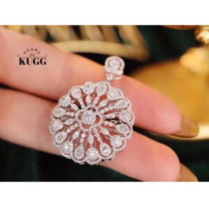 KUGG 100% 18K White Gold Necklace Luxury 1.9carat Real Natural Diamond Pendant Necklace for Women Flower Shape Wedding Jewelry