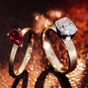 Provence Luxury Ring set IGI DEF/VS Lab diamond Pear Ruby Lab Gemstone Satin Finish Wedding ring Stack Band Fine Jewelry Custom