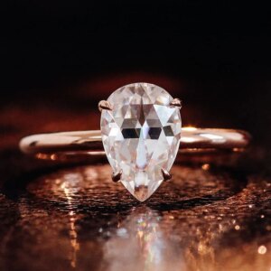Provence 14K Rose Gold Solitaire Ring Pear Shape Rose Cut Moissanite Diamond For Women Classic Style Engagement Ring Trendy Gift