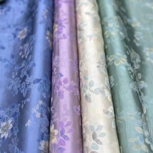 Silk Satin Floral Fabric 20Momme Leaf-Shaped Flowers Jacquard