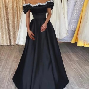 A-Line Gothic Black Evening Dress 2025 Off Shoulder Satin Long Pearls Formal Prom Gown Arabic Dubai Robe De Soiree