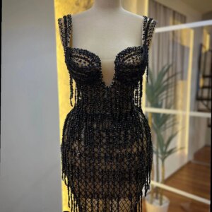 New Elegant Black Prom Dresses Pearls Evening Party Dresses Spaghetti Celebrity Dresses Mermaid Vestidos De Noche Customized