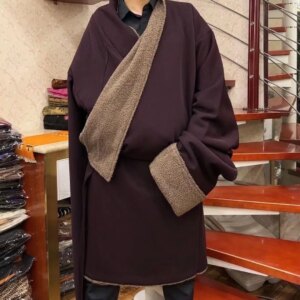 Niche Autumn and Winter New Men’s Tibetan Ethnic Perform Dance Costumes Robe Men Women