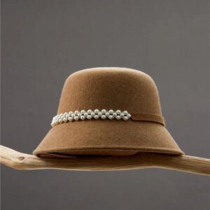 New Autumn/Winter Ladies Fisherman Hat Elegant Pearl face small top Hepburn style